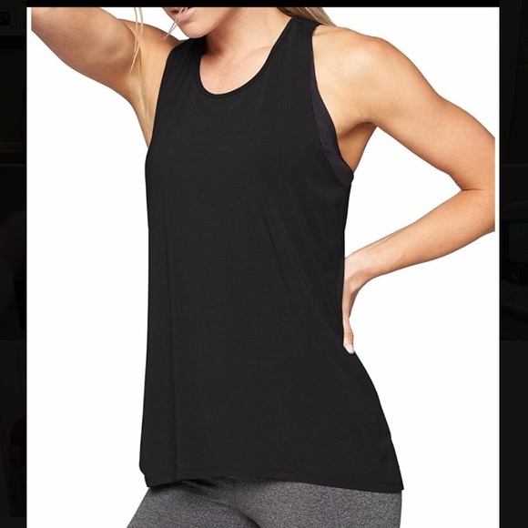 Black tank top - Picture 3 of 3